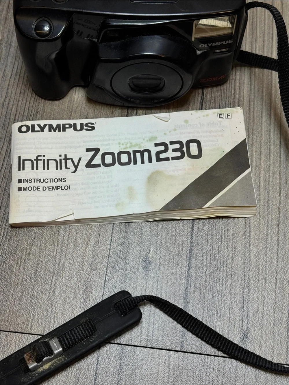 Vtg Olympus Infinity Zoom 230 35mm Point & Shoot Film Camera With Manual Working